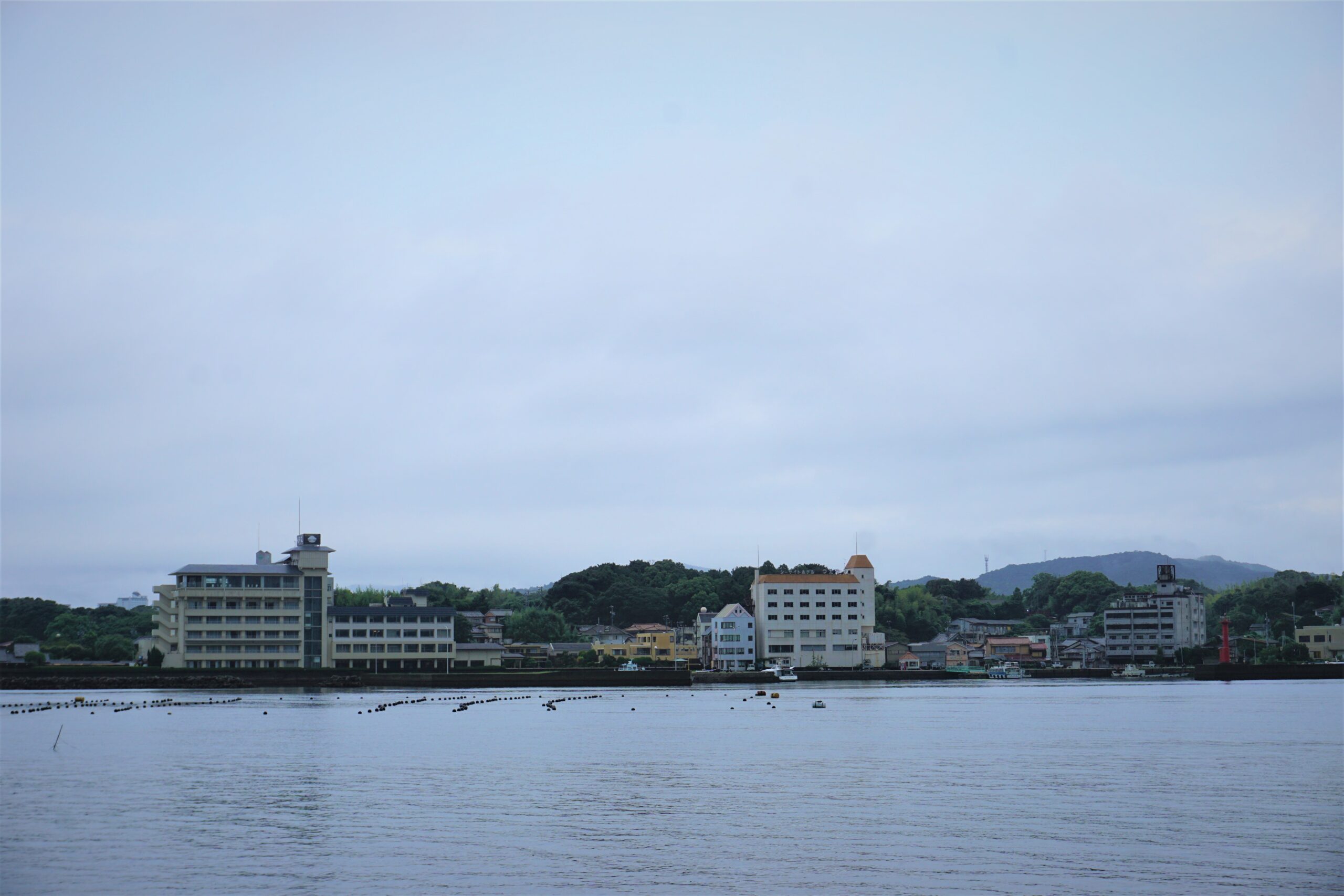 渡鹿野渡船場から