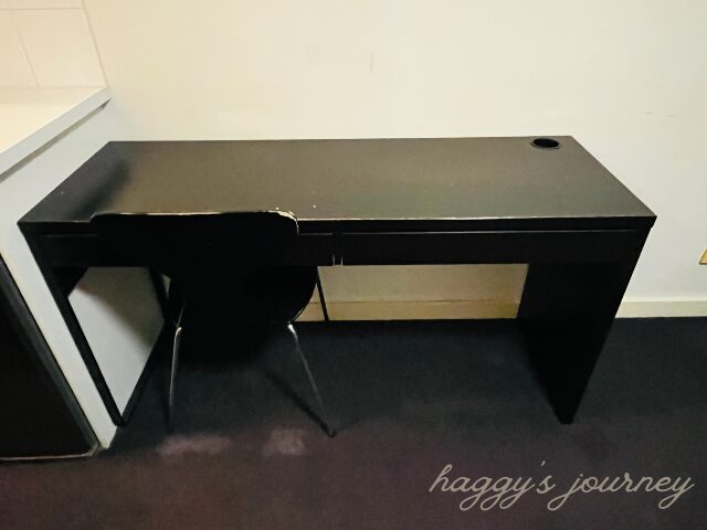 Cityview Studio Accommodation、デスク
