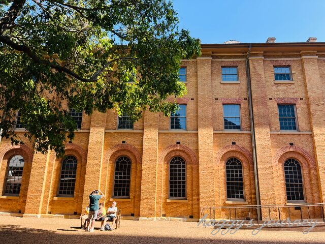 ハイドパークバラックス博物館、中庭