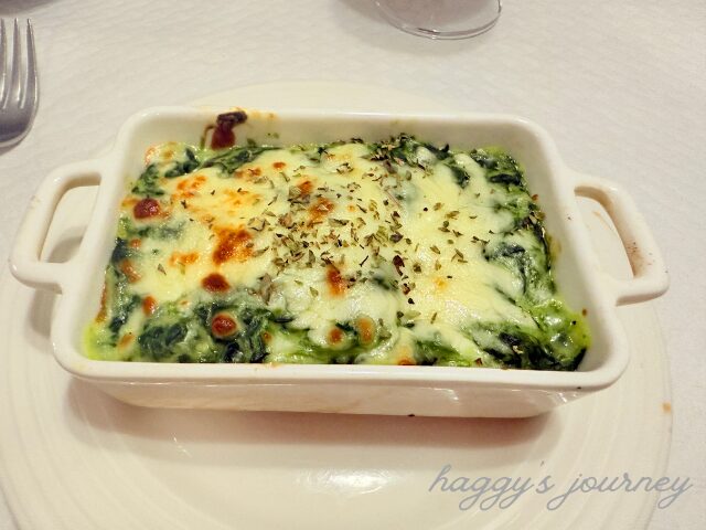 ベロラド、アルベルゲ、ディナー