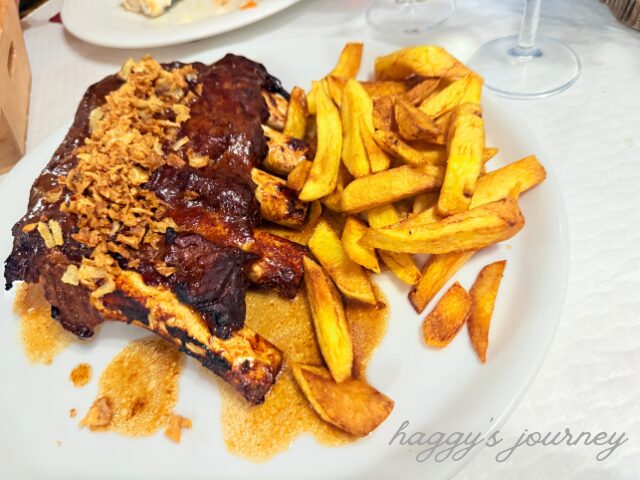 ベロラド、アルベルゲ、ディナー