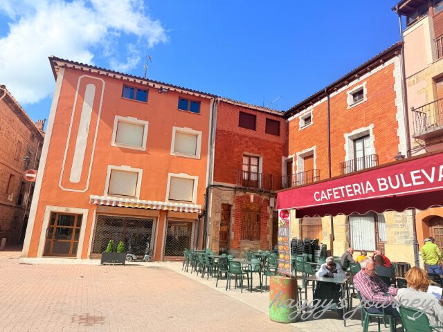 ベロラド、カフェ