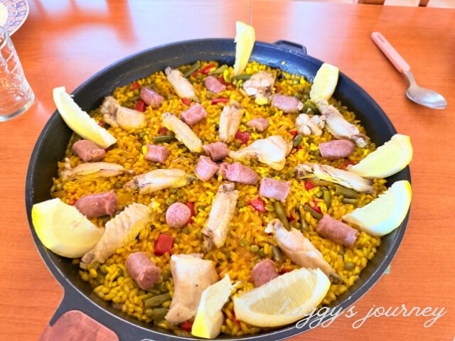 チキンのパエリア