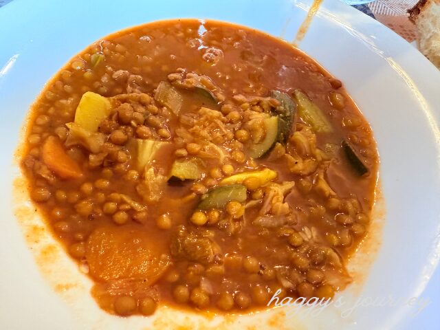 フォンセバドン、アルベルゲ、コミュニティディナー、スープ