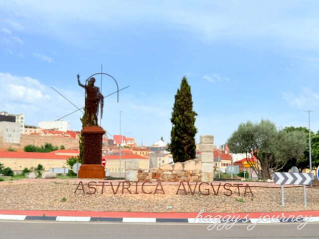 アストルガにある像