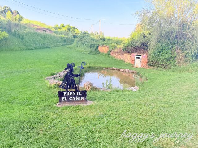 カミーノ、可愛い置物