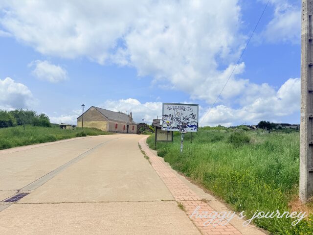 フォンセバドン、アルベルゲへつづく緩やかな上り坂