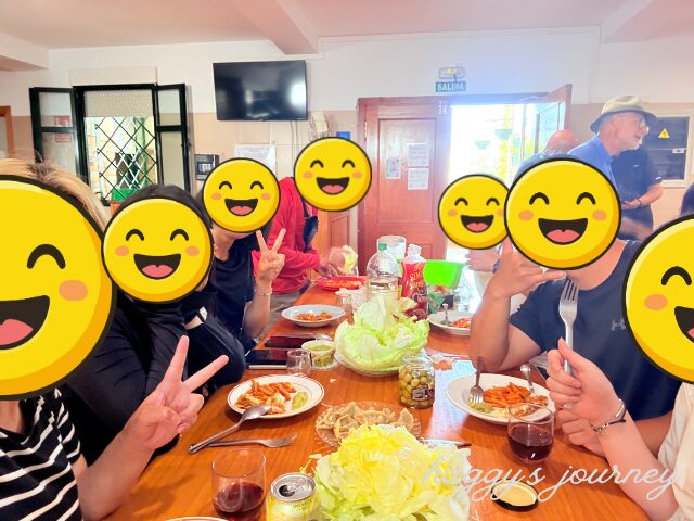 ポンフェラダ、アルベルゲ、ディナー